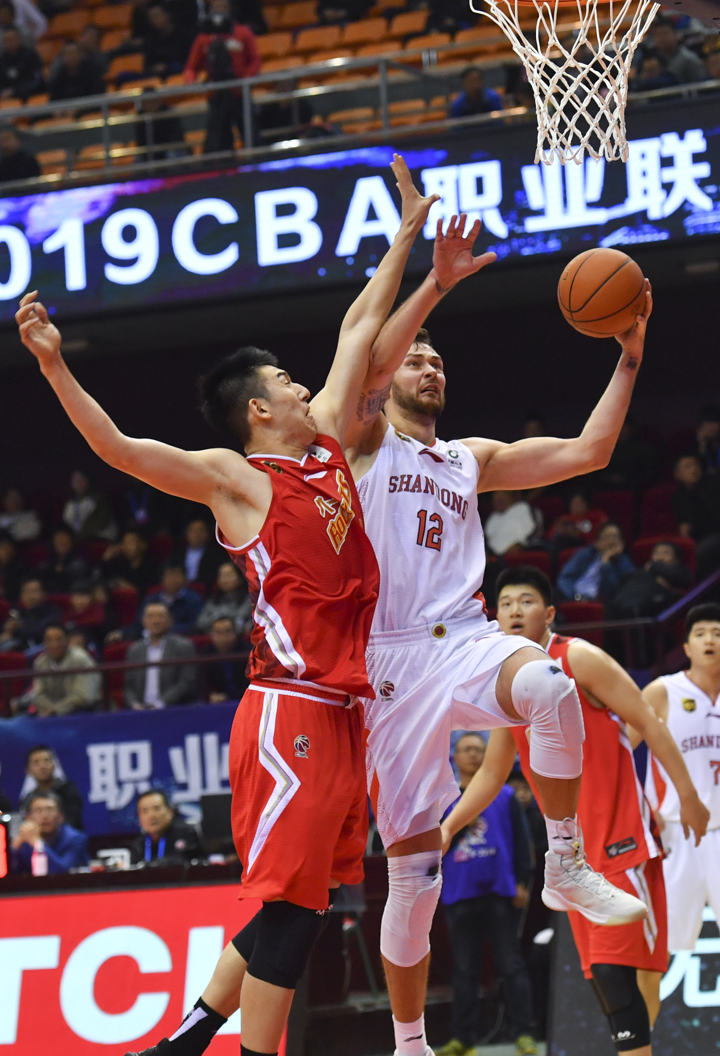 球队推向了 球队推向了