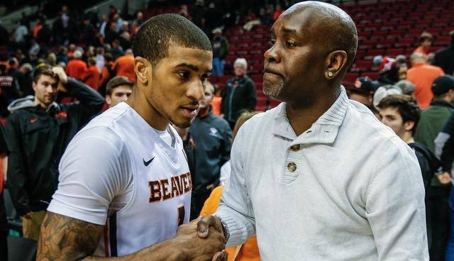 球队推向了 球队推向了